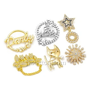 Costume Jewelry Pins And Brooches