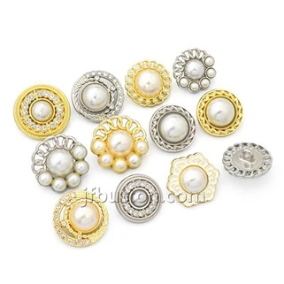 Flower Shank Buttons