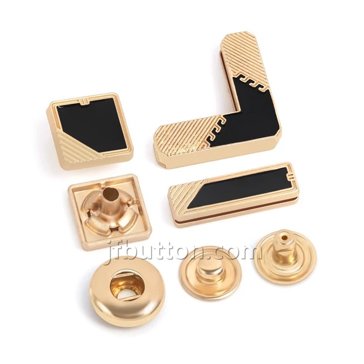 Thobe Clip