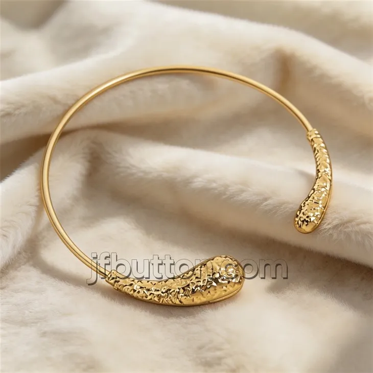 Hammered Collar Necklace best