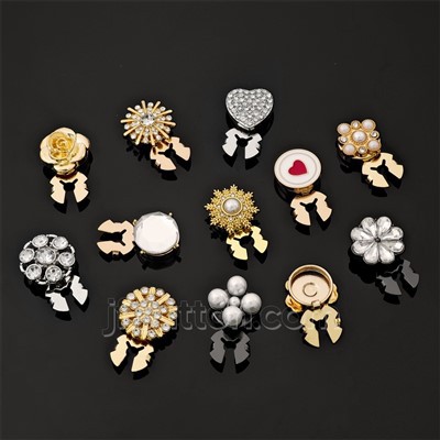 No-sew Decorative Buttons Cover
