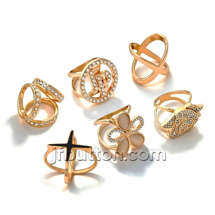 Vintage Diamante Scarf Ring suppliers