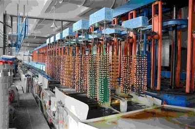 How Electroplating Improves Corrosion Resistance of Garment Hardware