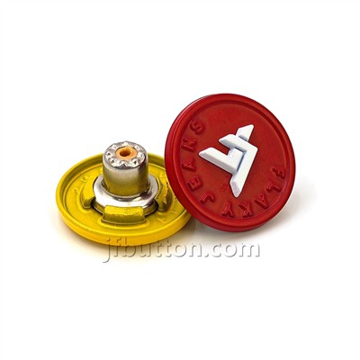 Manufacturing process of customized buttons